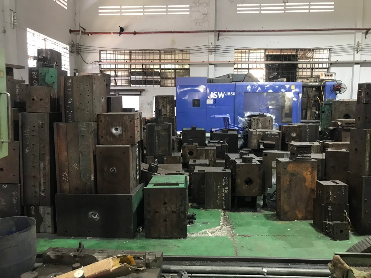 Mold area (2)